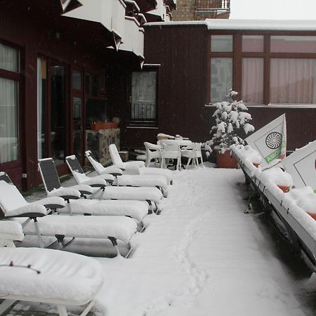 Hotel Amoretes La Molina  Eksteriør bilde