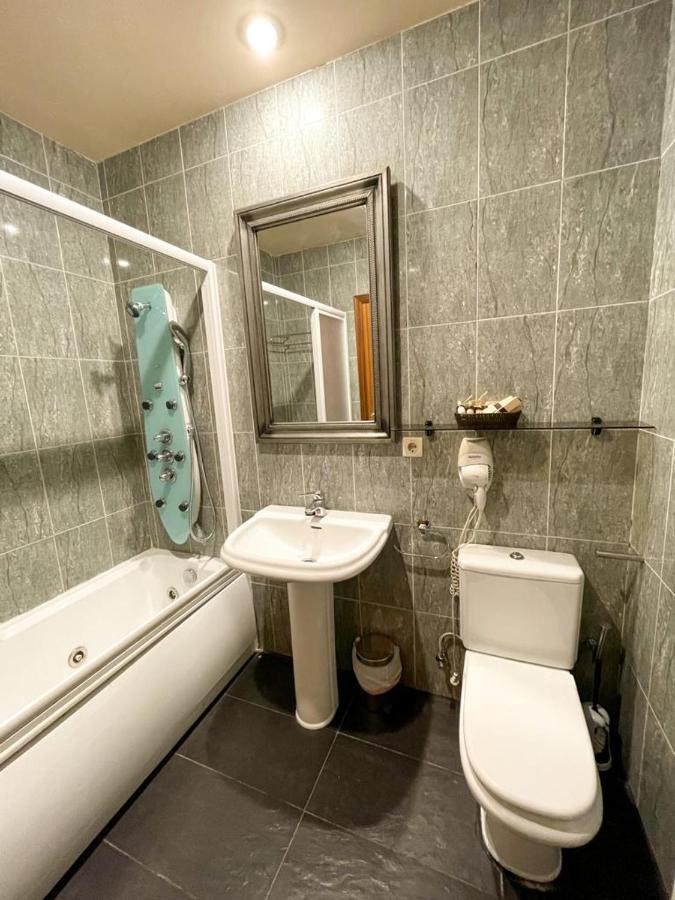 Hotel Amoretes La Molina  Eksteriør bilde