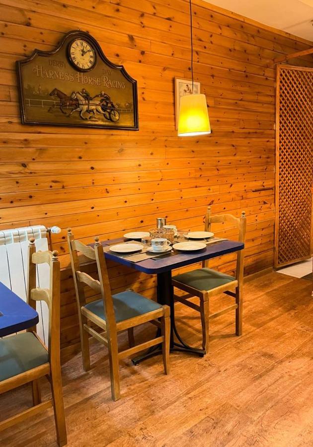 Hotel Amoretes La Molina  Eksteriør bilde